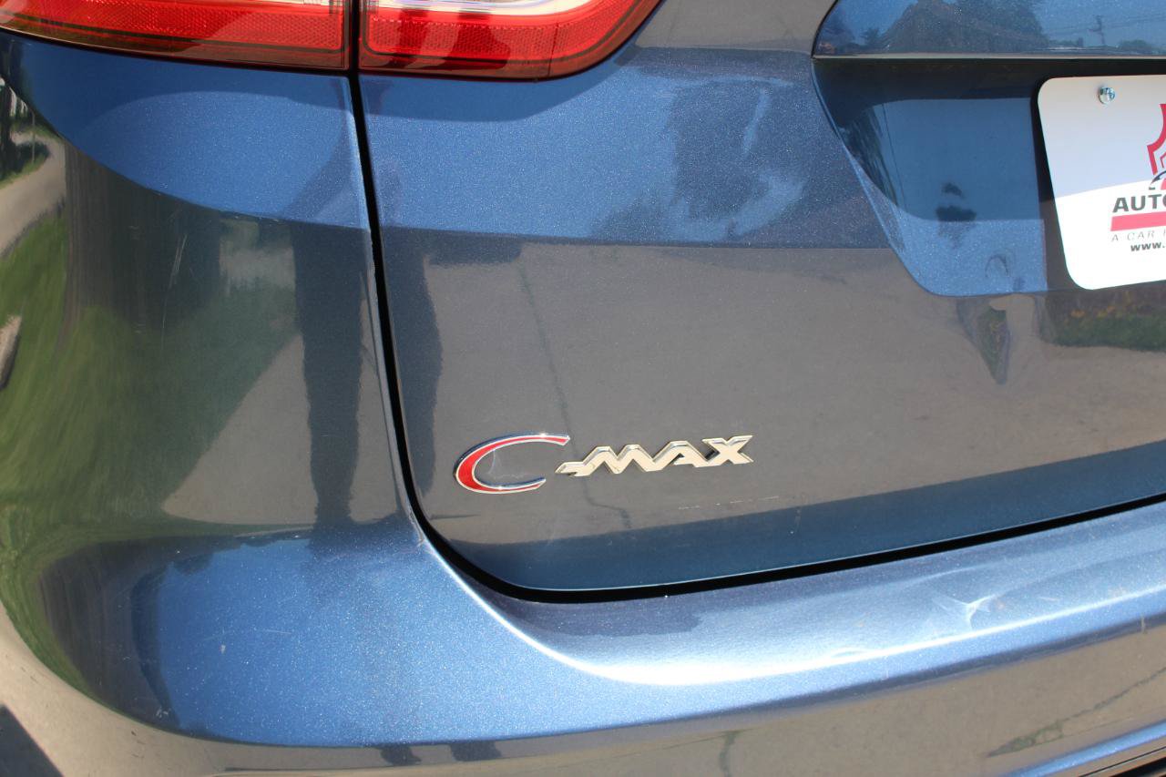 Used 2018 Ford C-MAX SE w/ Cold Weather Package FWD image 41