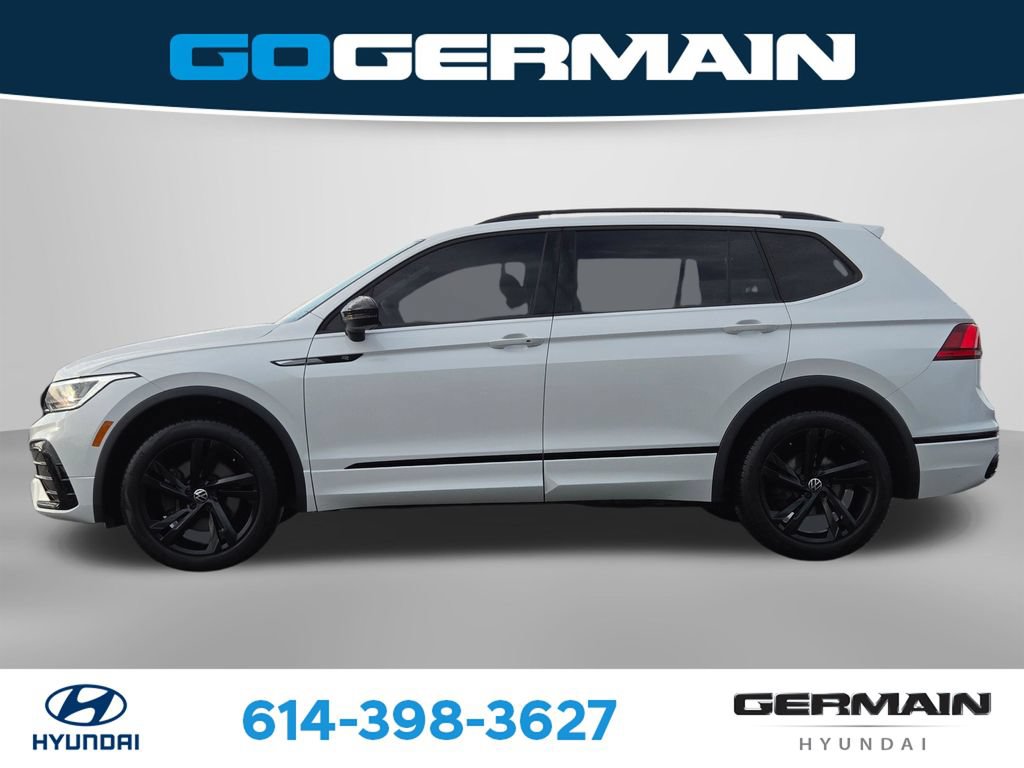 Used 2024 Volkswagen Tiguan SE R-Line FWD image 11