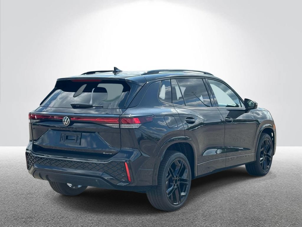 New 2026 Volkswagen Tiguan SE R-Line AWD/4WD image 4