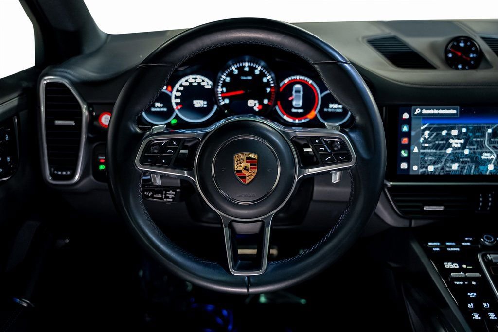 Used 2022 Porsche Cayenne S Platinum image 42
