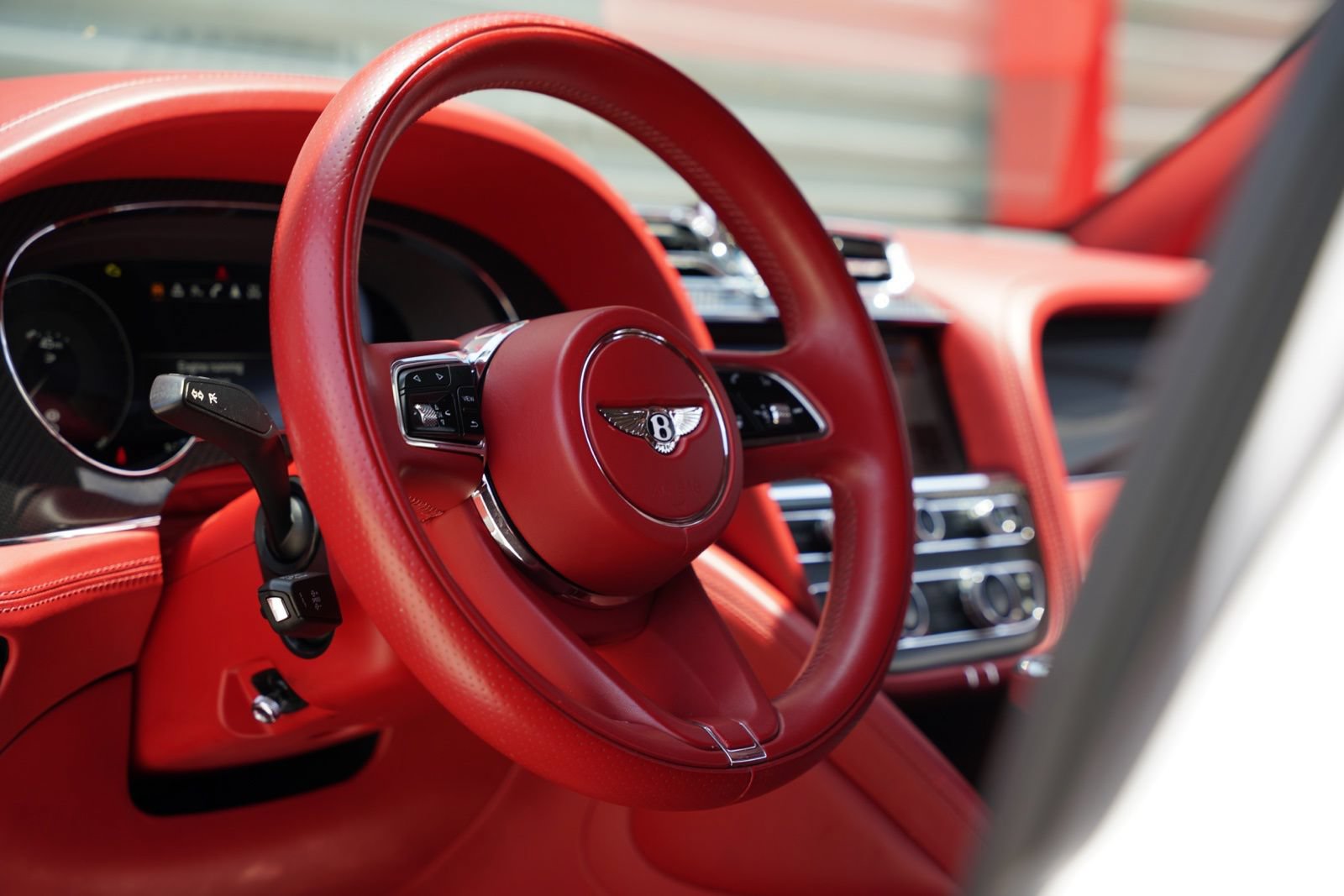 Used 2022 Bentley Bentayga Speed AWD/4WD image 19