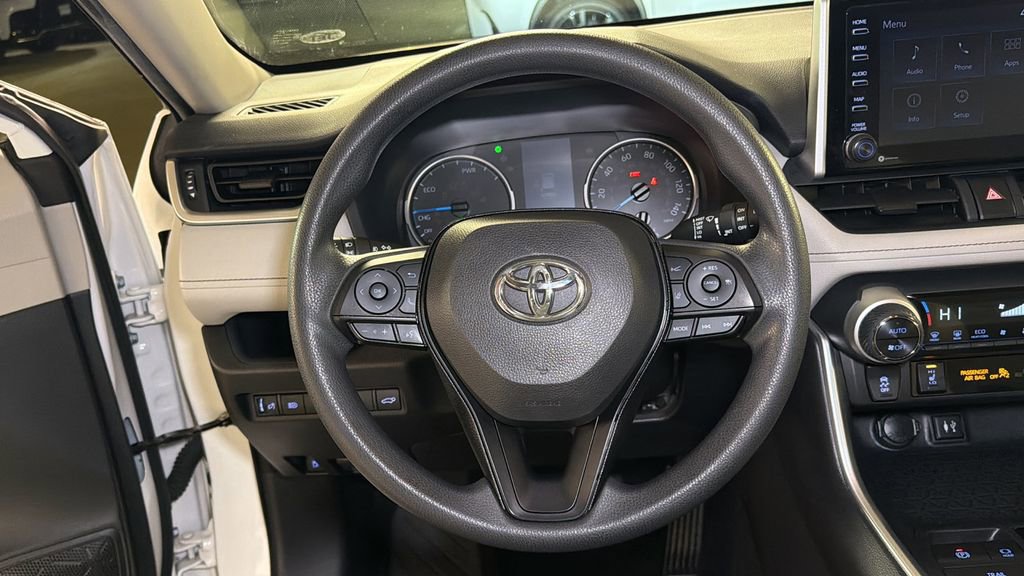 Used 2019 Toyota RAV4 XLE image 19