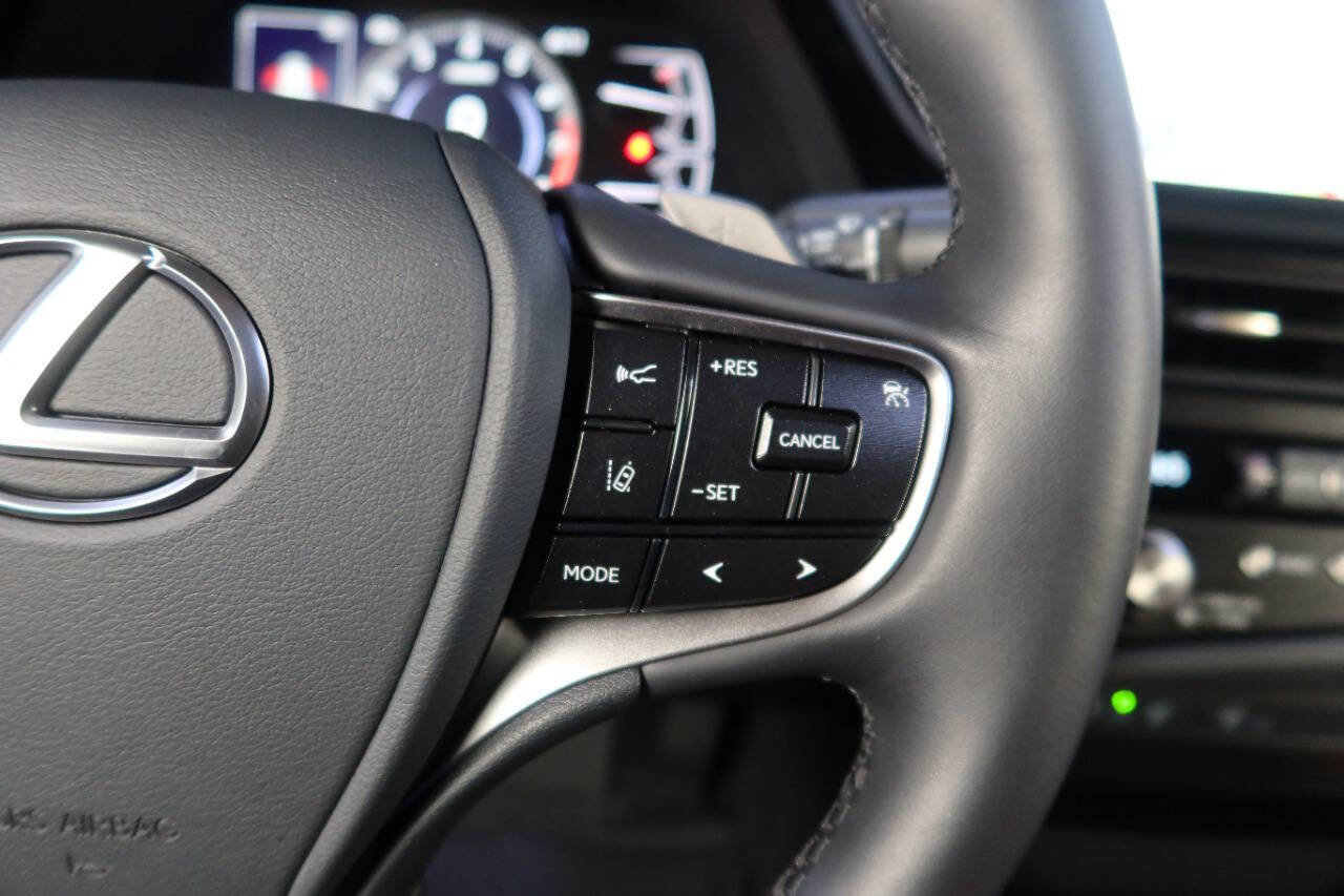 Used 2025 Lexus ES 350 w/ Premium Package image 36