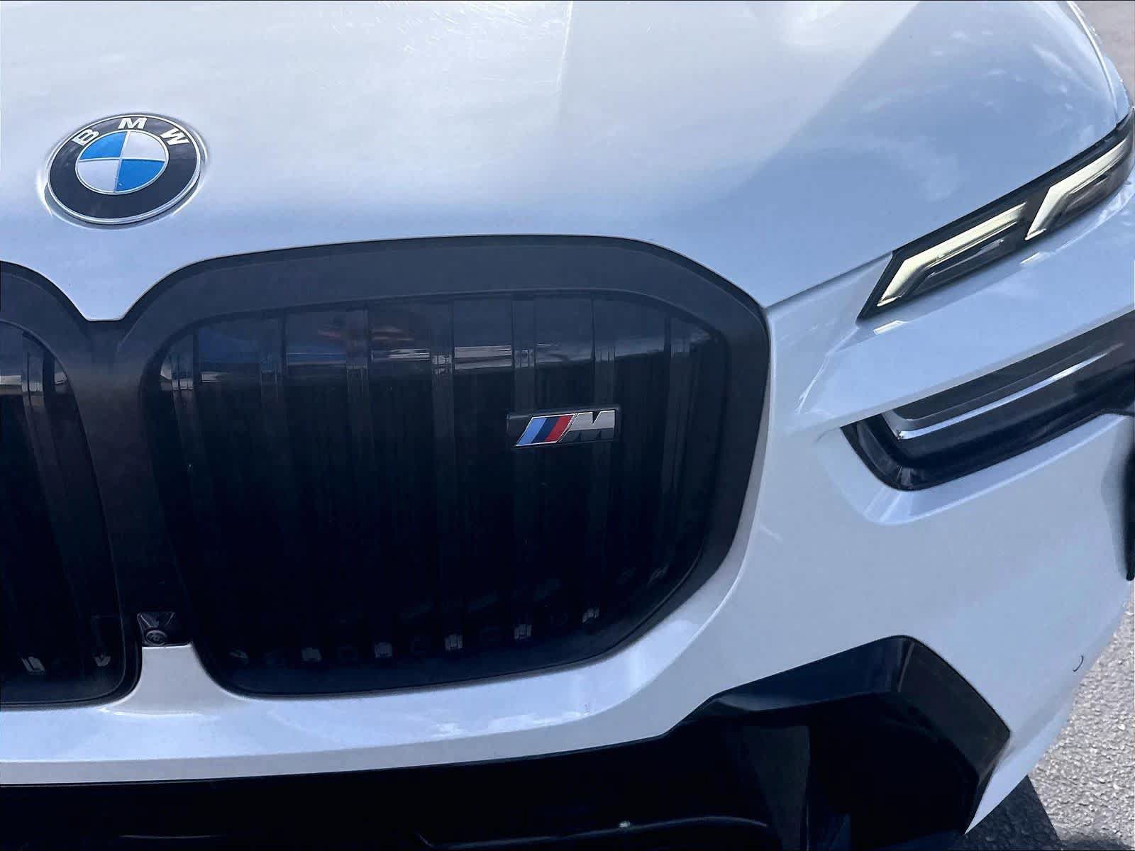 Used 2024 BMW X7 M60i w/ Executive Package AWD/4WD image 36