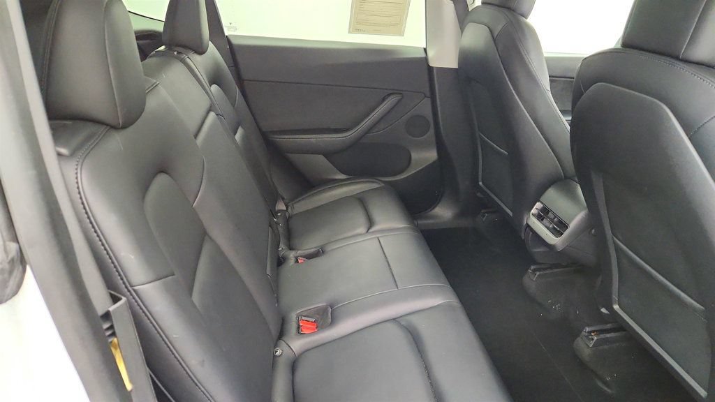 Used 2020 Tesla Model Y Long Range AWD/4WD image 26