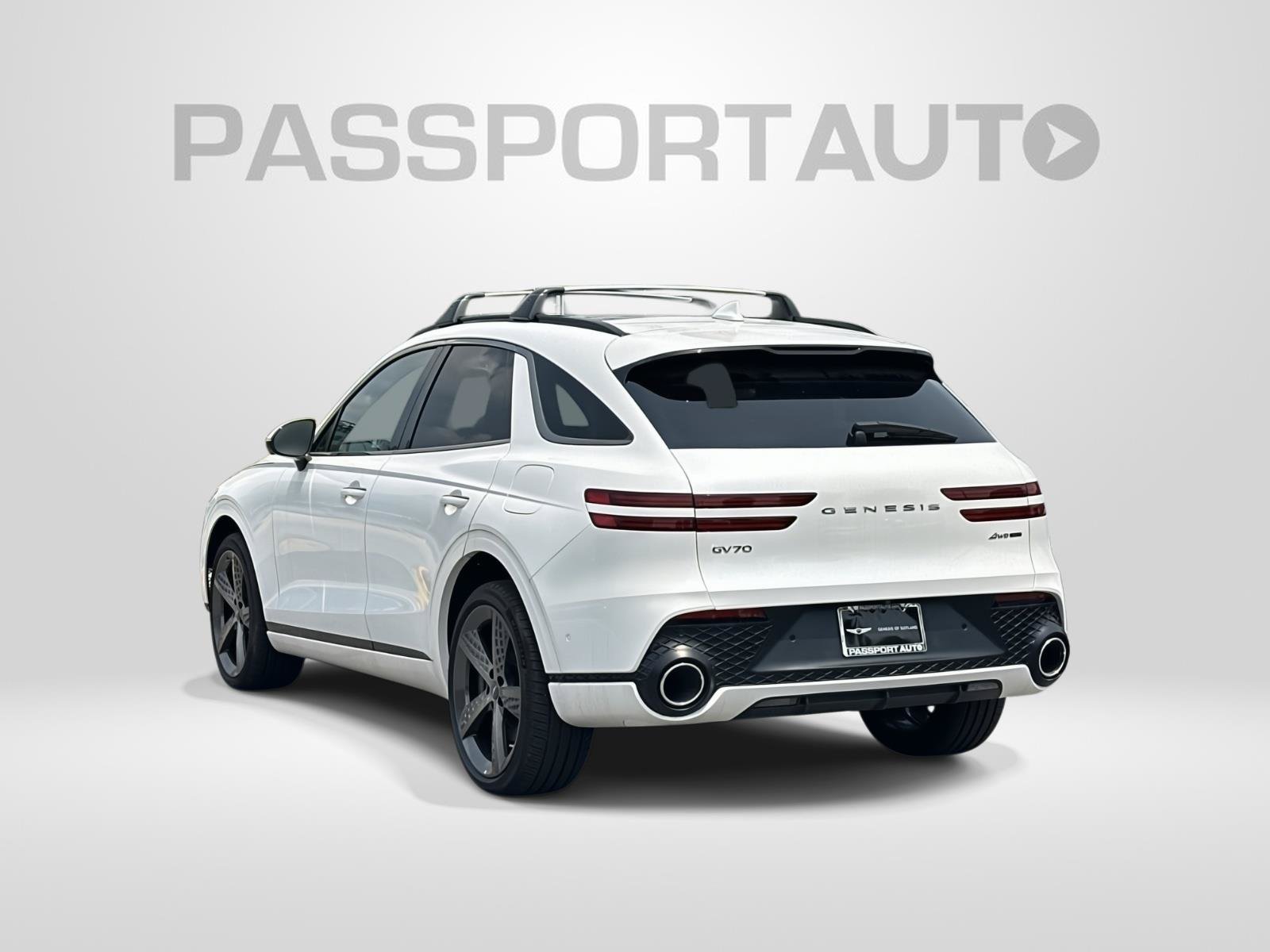 Used 2024 Genesis GV70 3.5T Sport w/ Sport Advanced Package AWD/4WD image 2