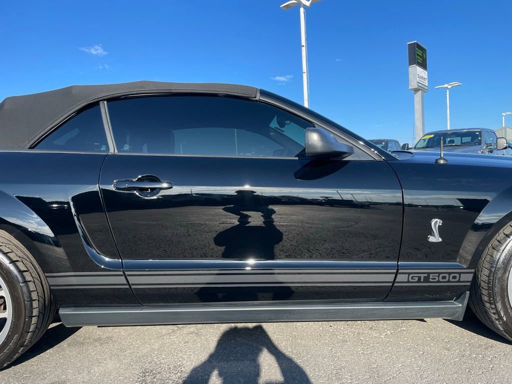 Used 2009 Ford Mustang Shelby GT500 RWD image 26