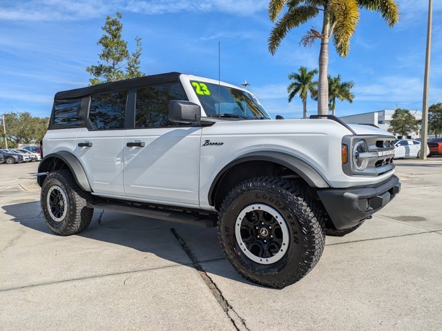 Certified 2023 Ford Bronco Big Bend w/ Sasquatch Package image 2