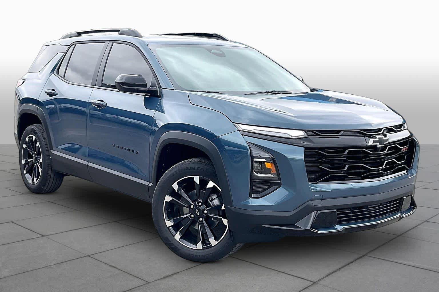 New 2026 Chevrolet Equinox RS w/ LPO, Floor Liner Package FWD image 2