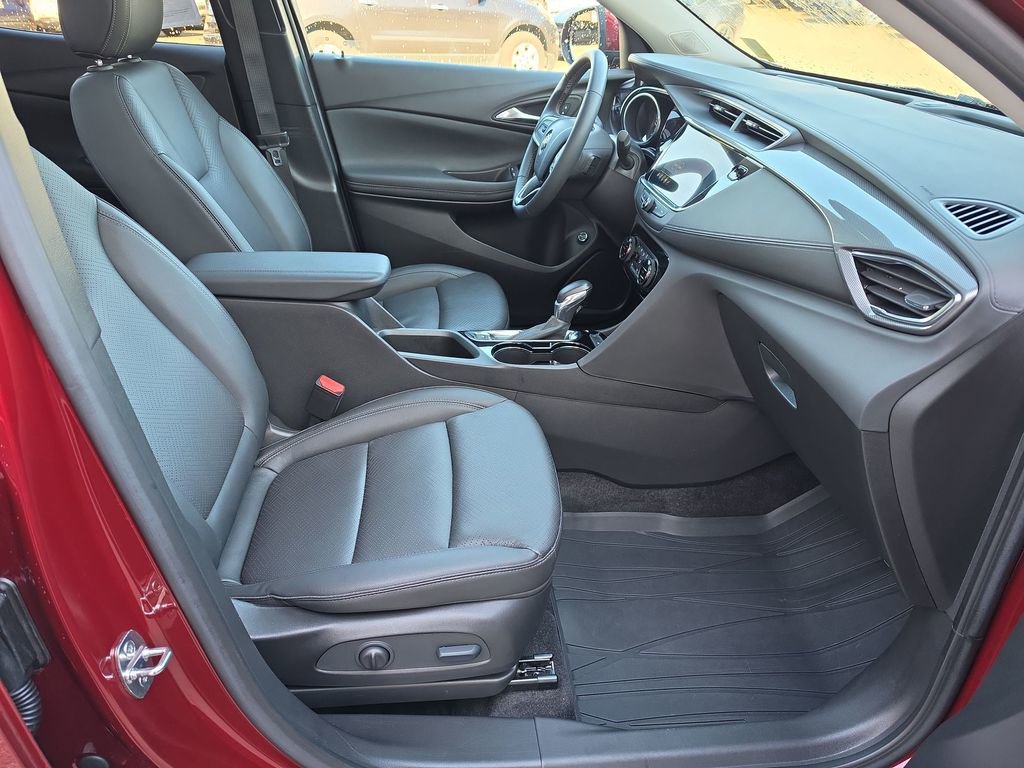 Certified 2023 Buick Encore GX Essence w/ Experience Buick Package image 31
