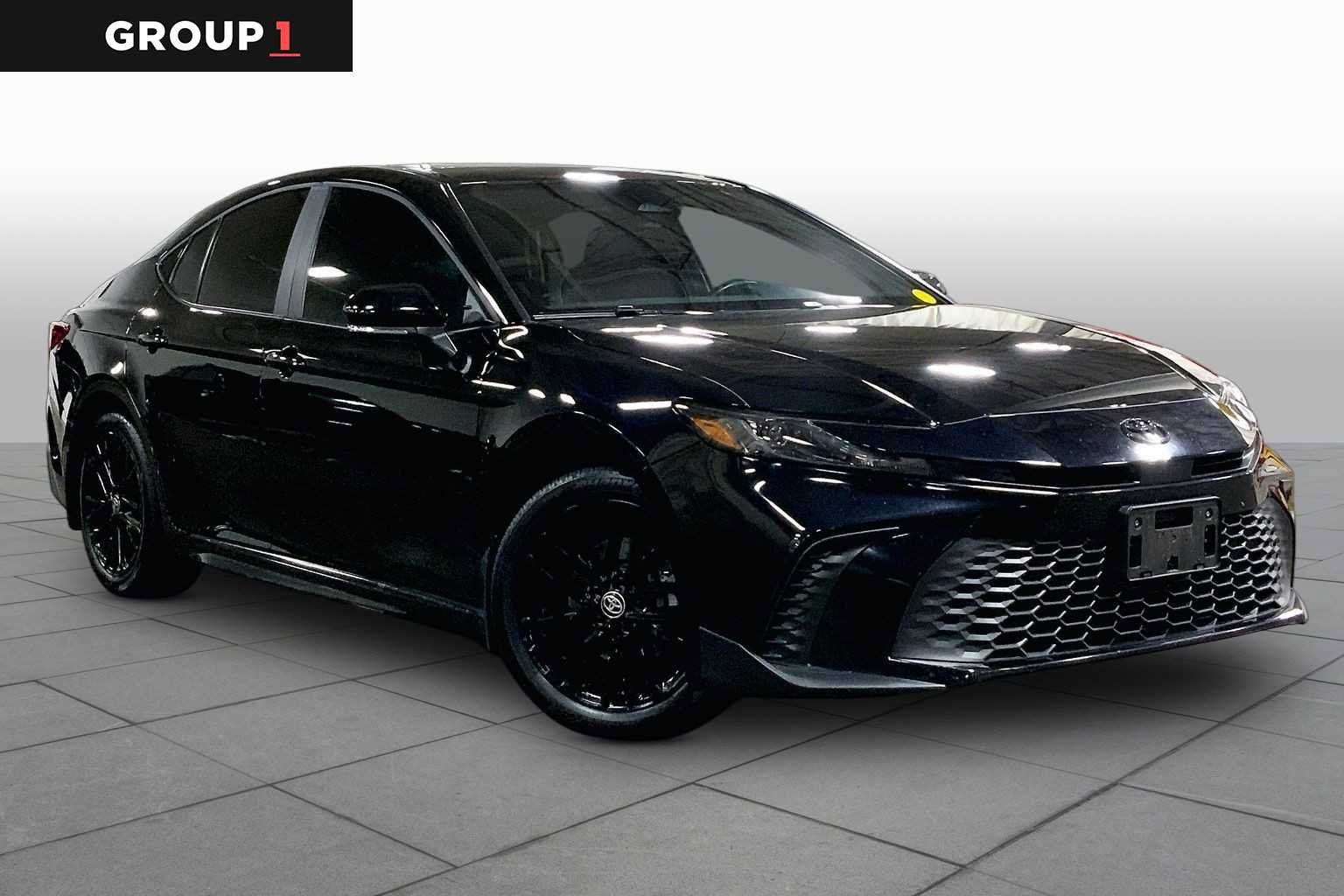 Certified 2025 Toyota Camry SE w/ Convenience Package AWD/4WD image 3