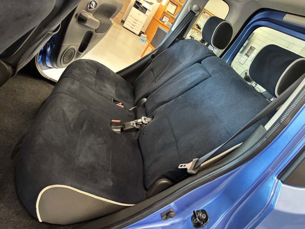Used 2012 Nissan Cube 1.8 S w/ Indigo Limited Edition Pkg image 23