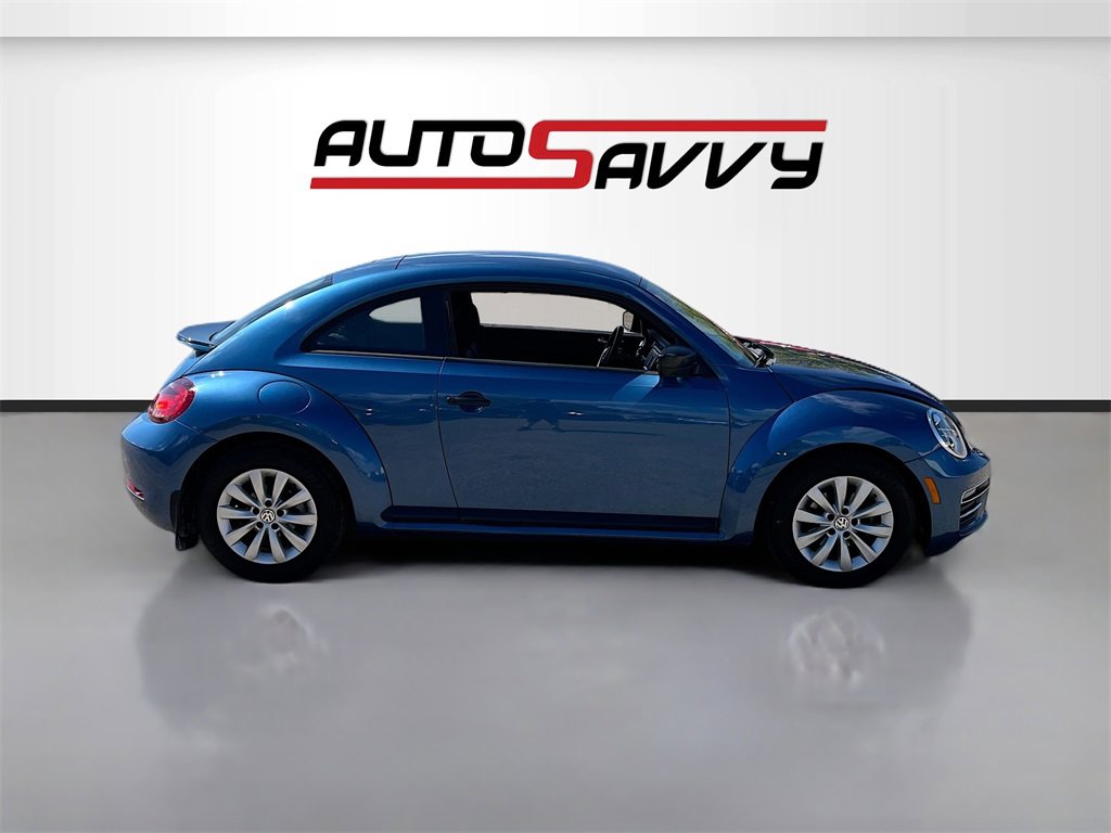 Used 2017 Volkswagen Beetle 1.8T S image 8