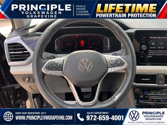 Used 2025 Volkswagen Taos SEL AWD/4WD image 14