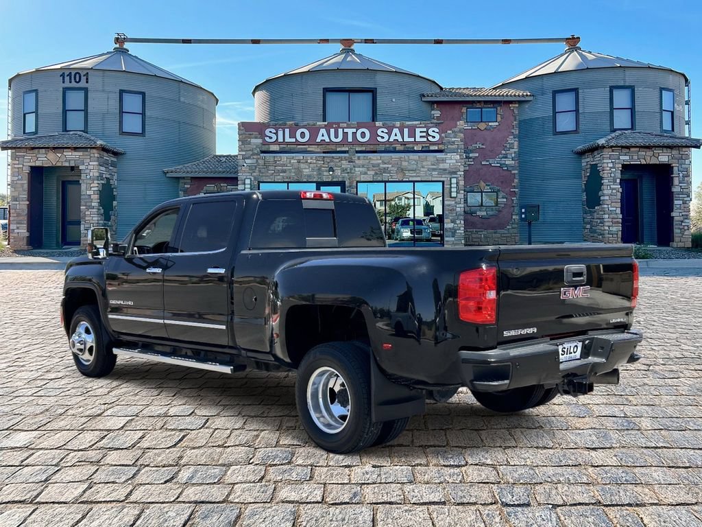 Used 2018 GMC Sierra 3500 Denali w/ Duramax Plus Package AWD/4WD image 3