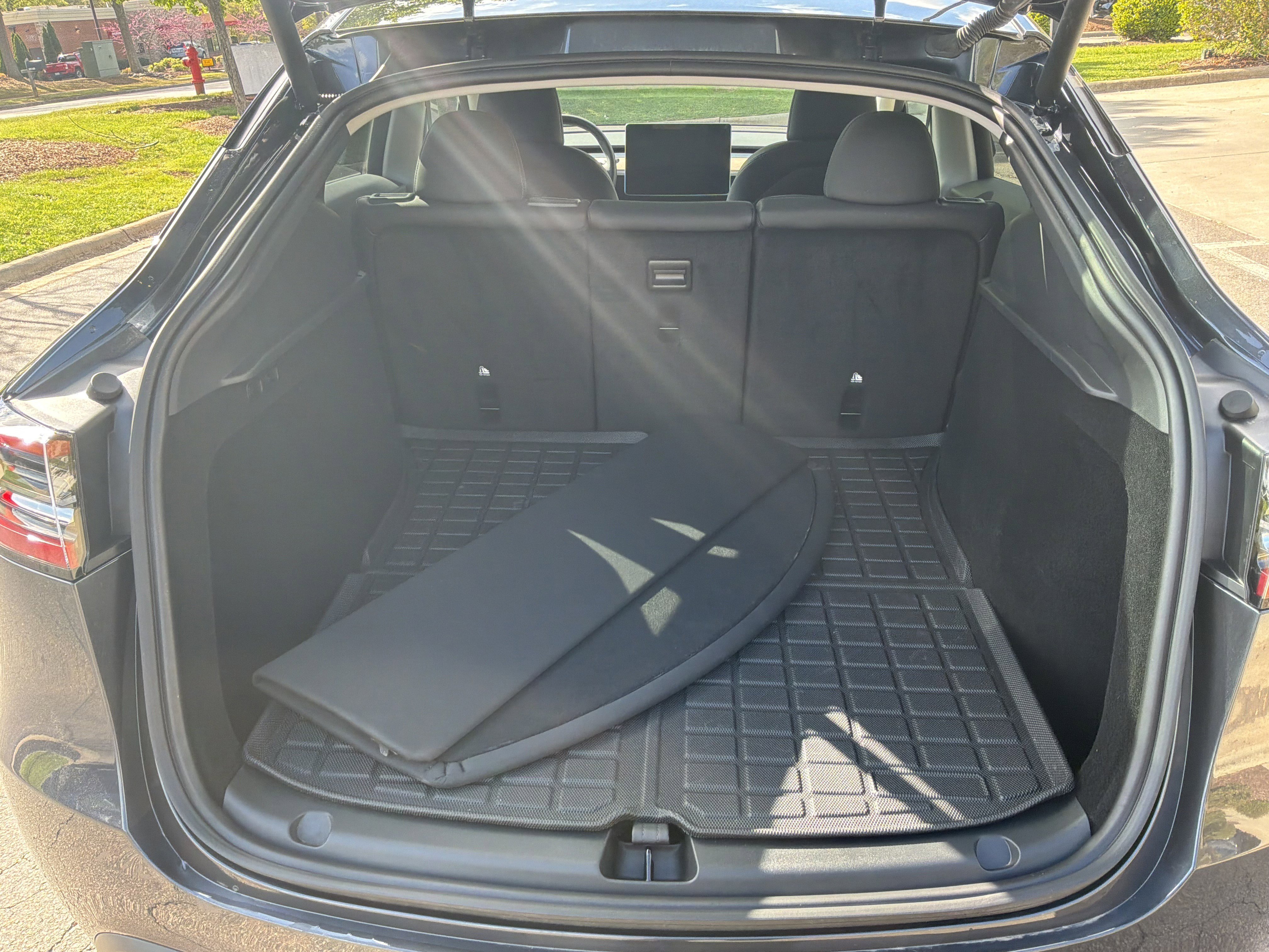 Used 2024 Tesla Model Y Long Range image 32