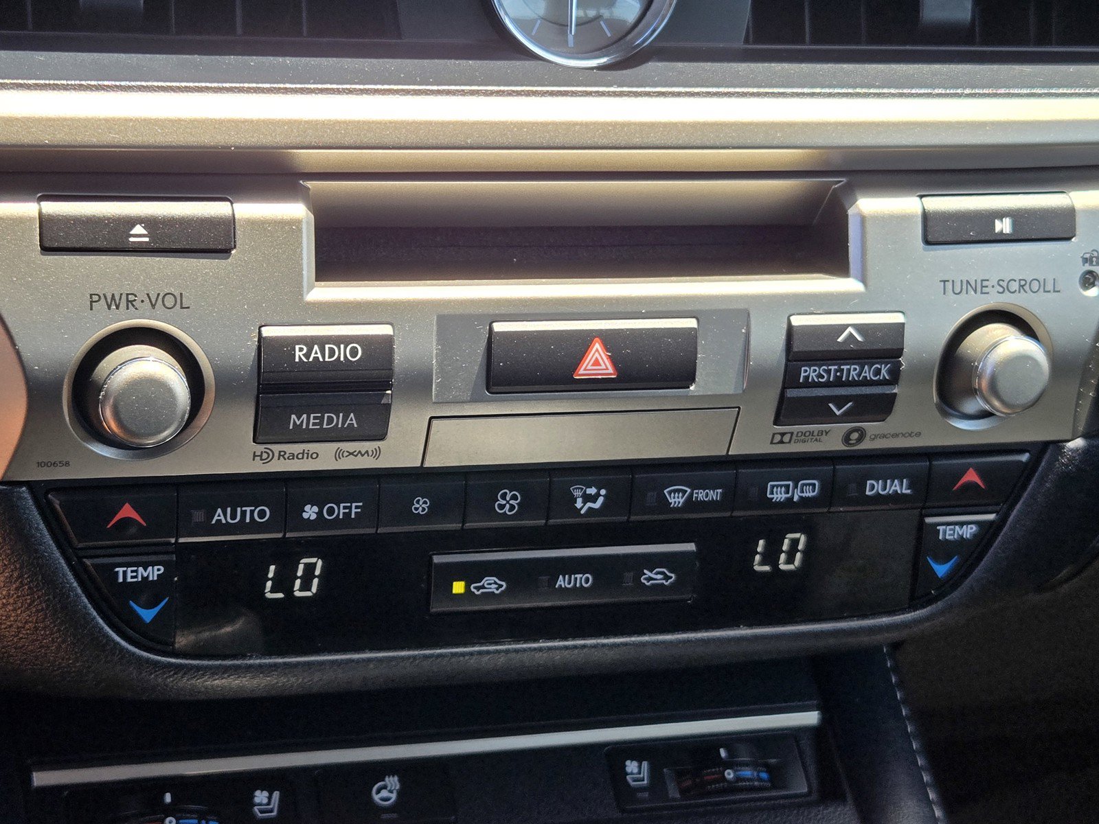 Used 2017 Lexus ES 350 w/ Navigation System Package FWD image 18