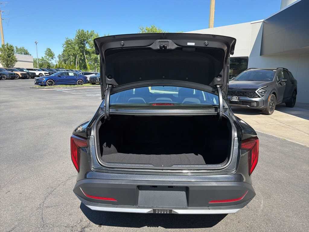 New 2026 Kia K4 FWD image 15