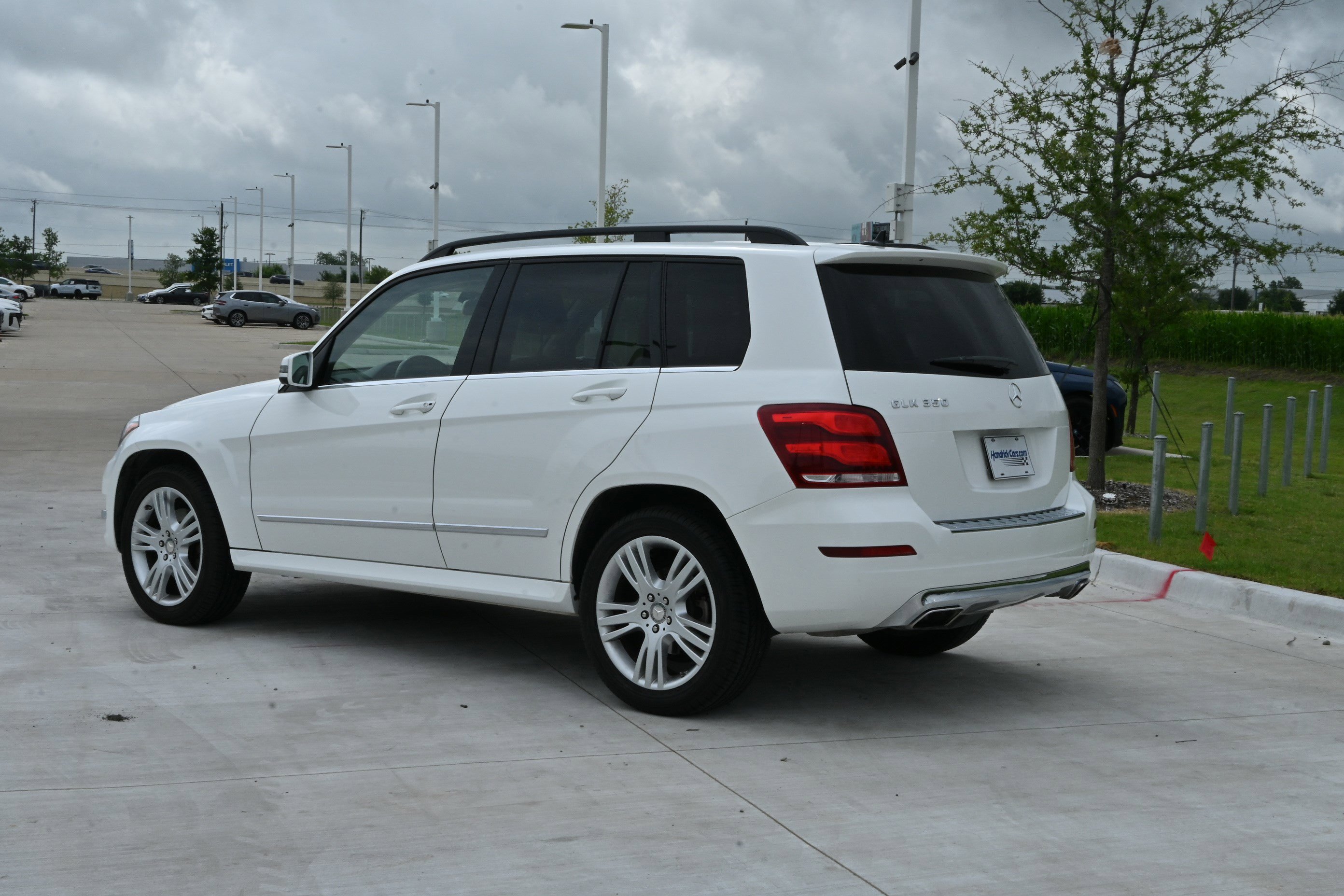 Used 2015 Mercedes-Benz GLK 350 2WD image 7