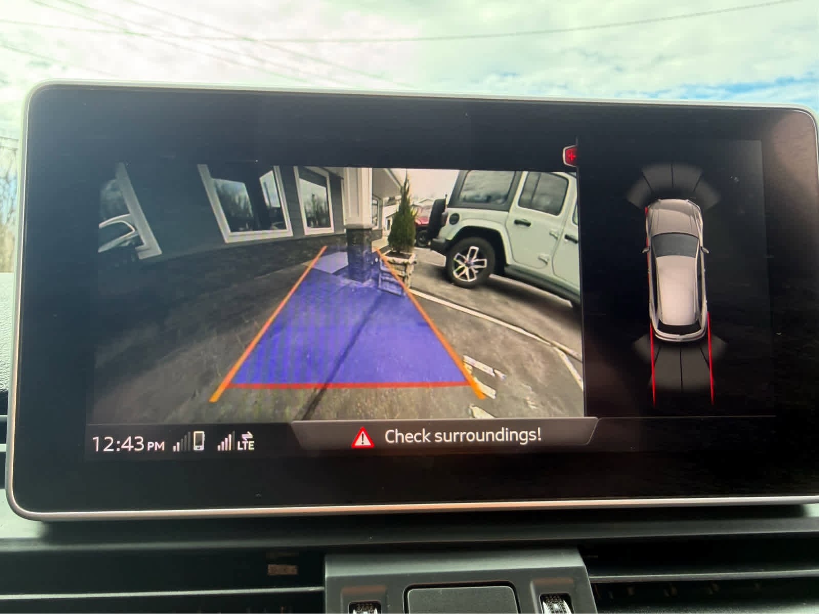 Used 2018 Audi Q5 2.0T Premium Plus w/ Premium Plus Package image 23