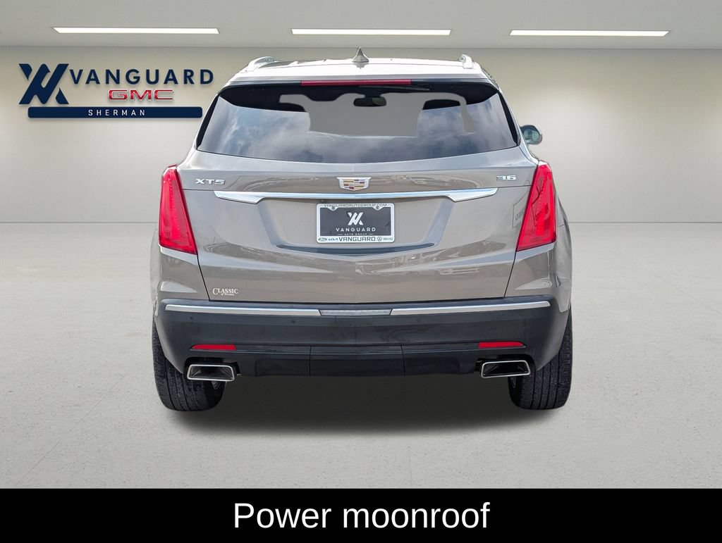 Used 2018 Cadillac XT5 Premium Luxury FWD image 6