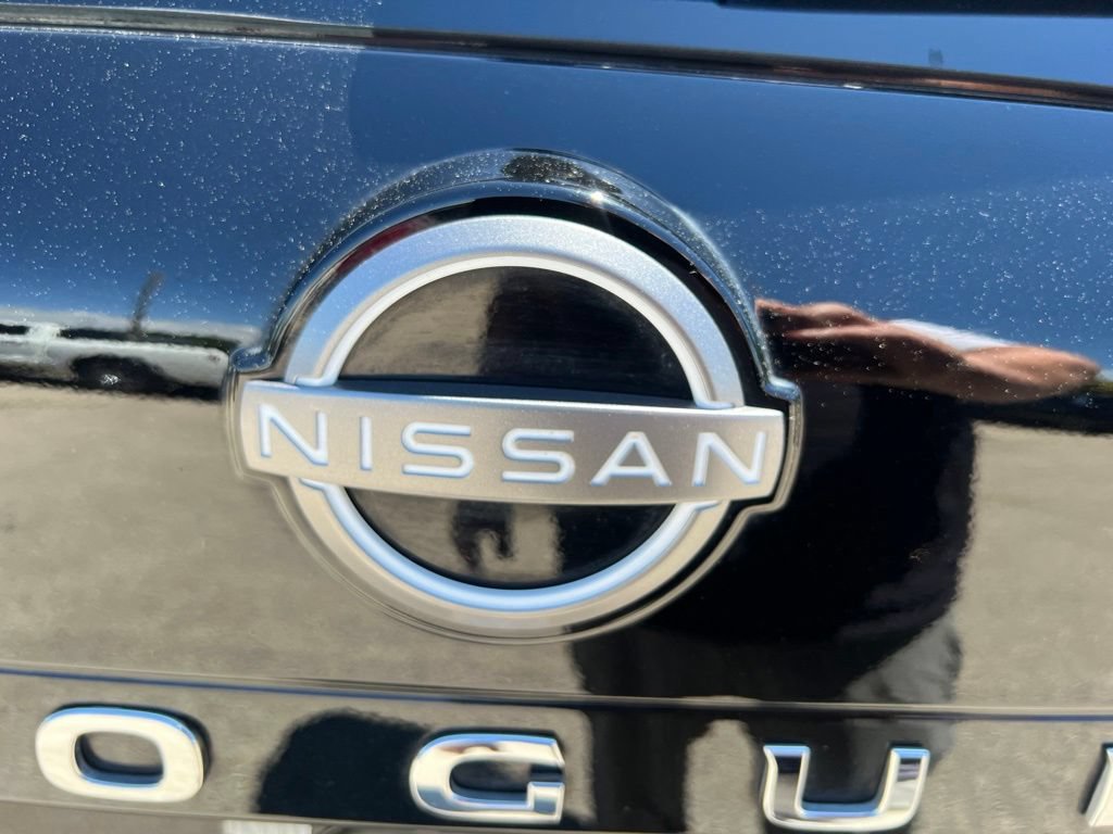 Certified 2023 Nissan Rogue S AWD/4WD image 32