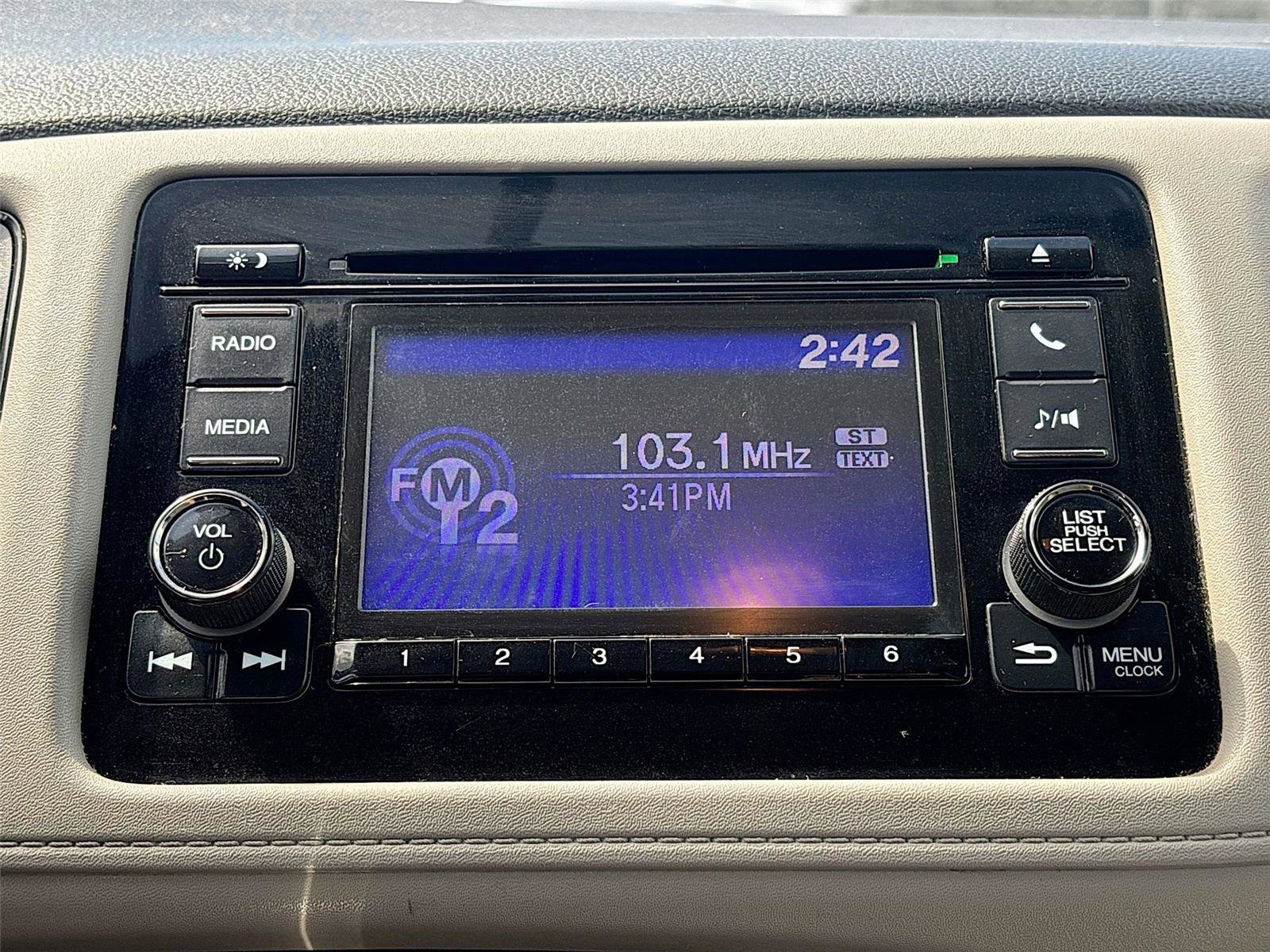 Used 2019 Honda HR-V LX image 14