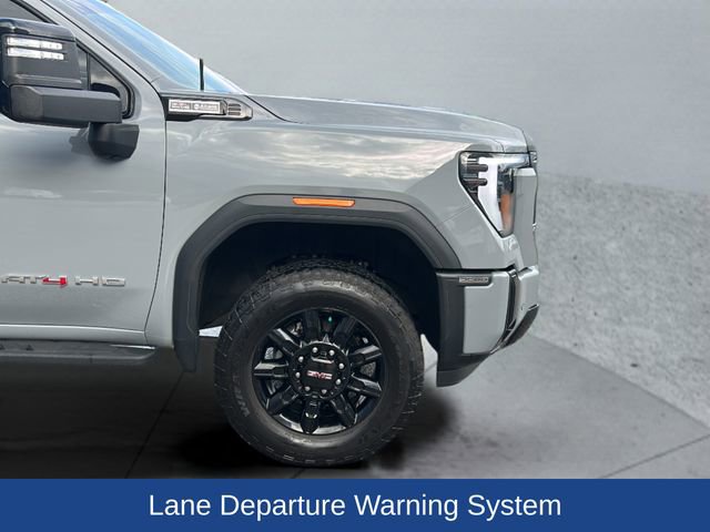 Certified 2025 GMC Sierra 3500 AT4 w/ Technology Package AWD/4WD image 33