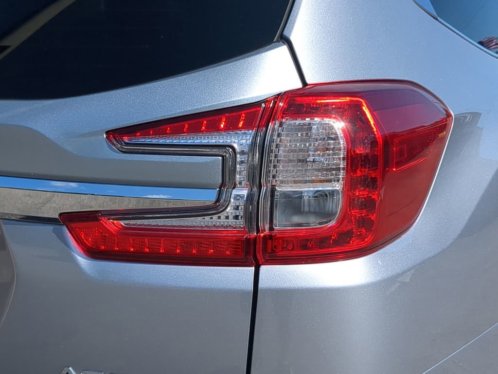 Certified 2025 Subaru Ascent Limited AWD/4WD image 8
