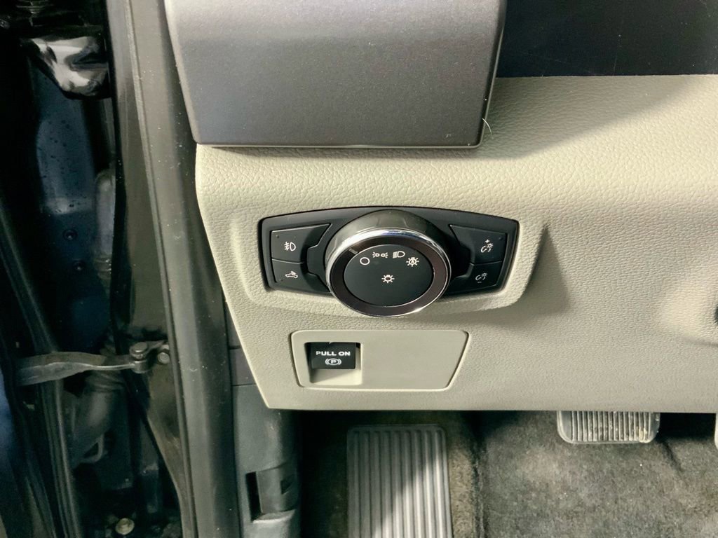 Used 2018 Ford F150 XLT AWD/4WD image 22