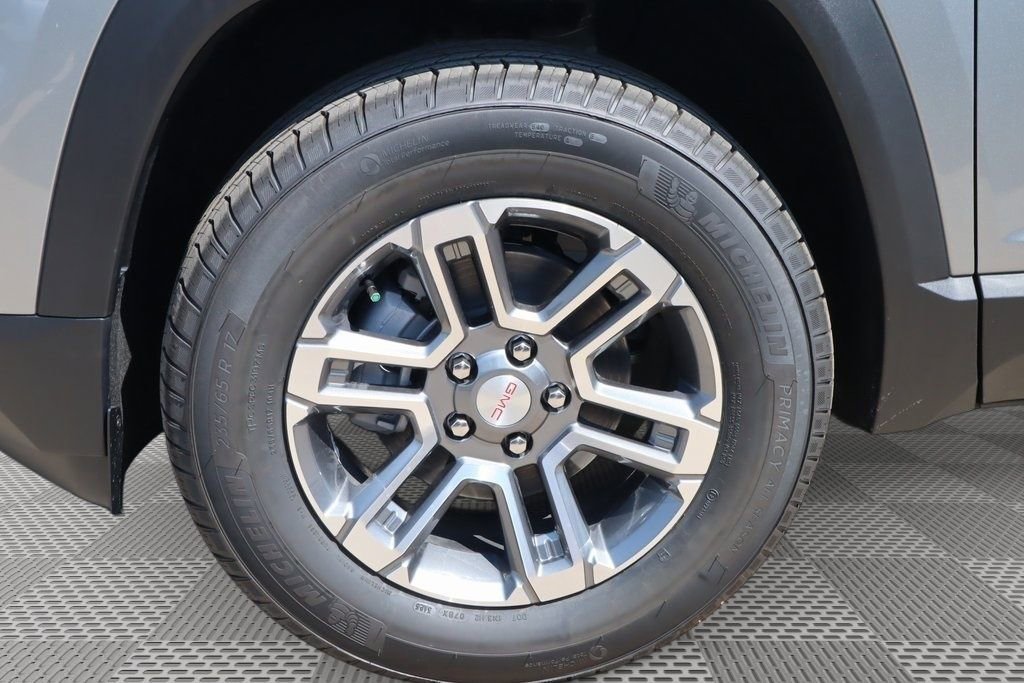 New 2026 GMC Terrain Elevation w/ LPO, Floor Liner Package image 17