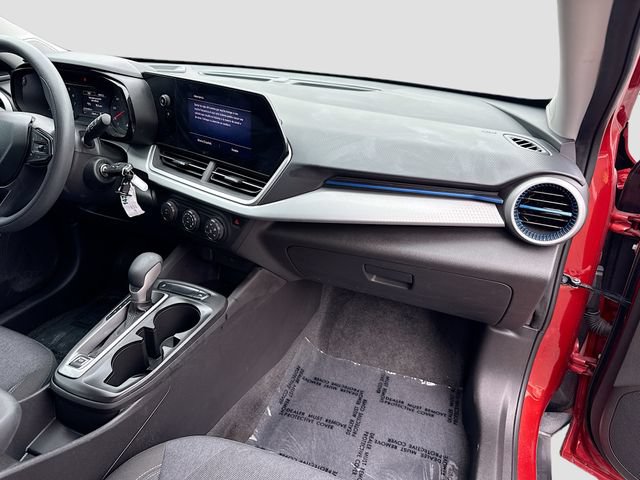 Used 2024 Chevrolet Trax LS FWD image 27