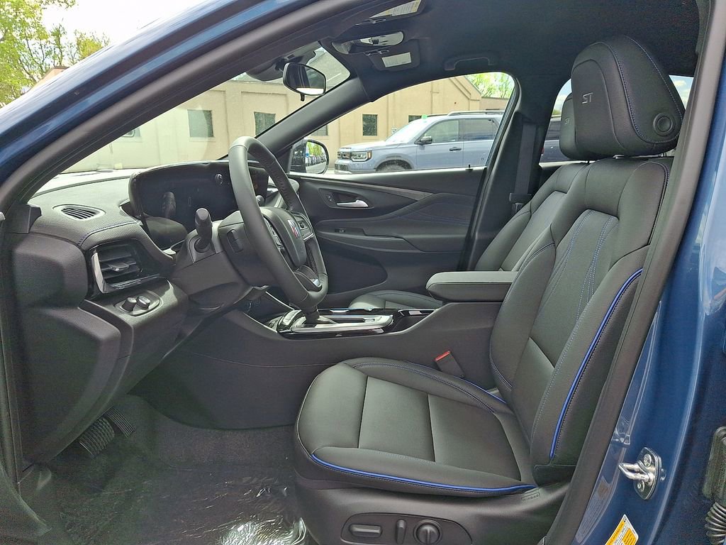 New 2026 Buick Envista Sport Touring image 7