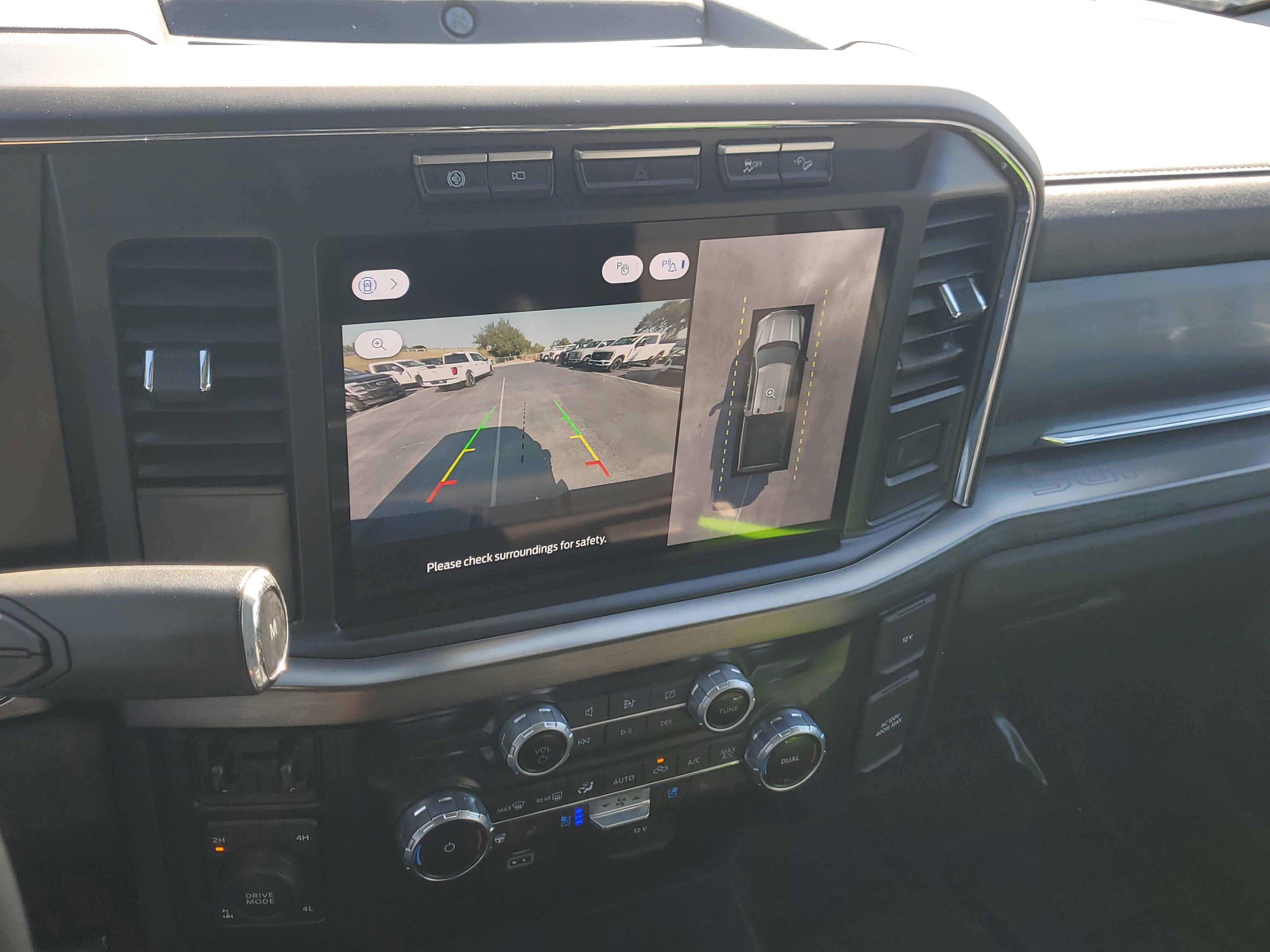 Used 2024 Ford F250 Lariat w/ Sport Appearance Package image 23