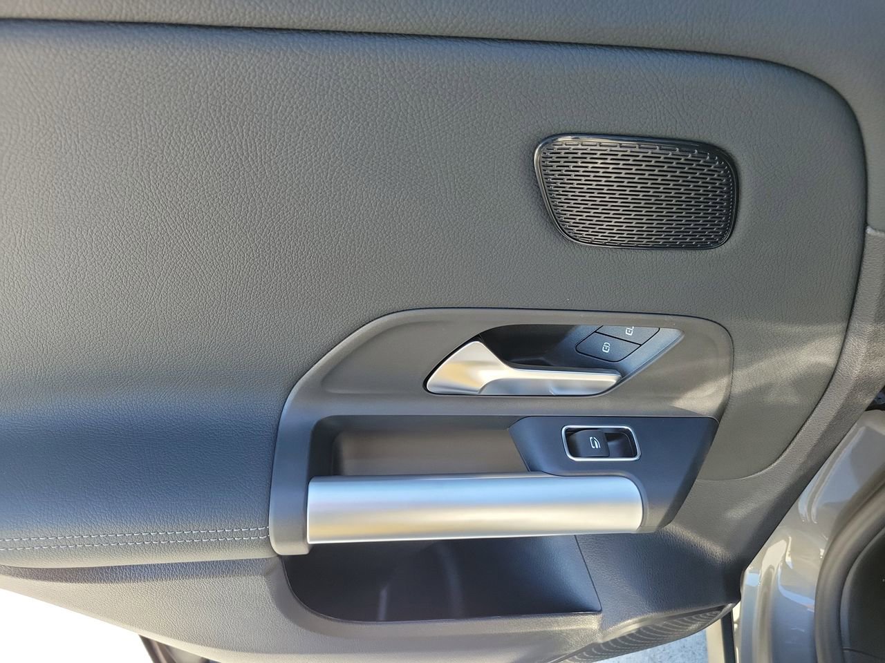 New 2026 Mercedes-Benz GLA 250 GLA 250 image 9