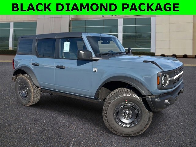 New 2025 Ford Bronco Big Bend w/ Black Diamond Package
