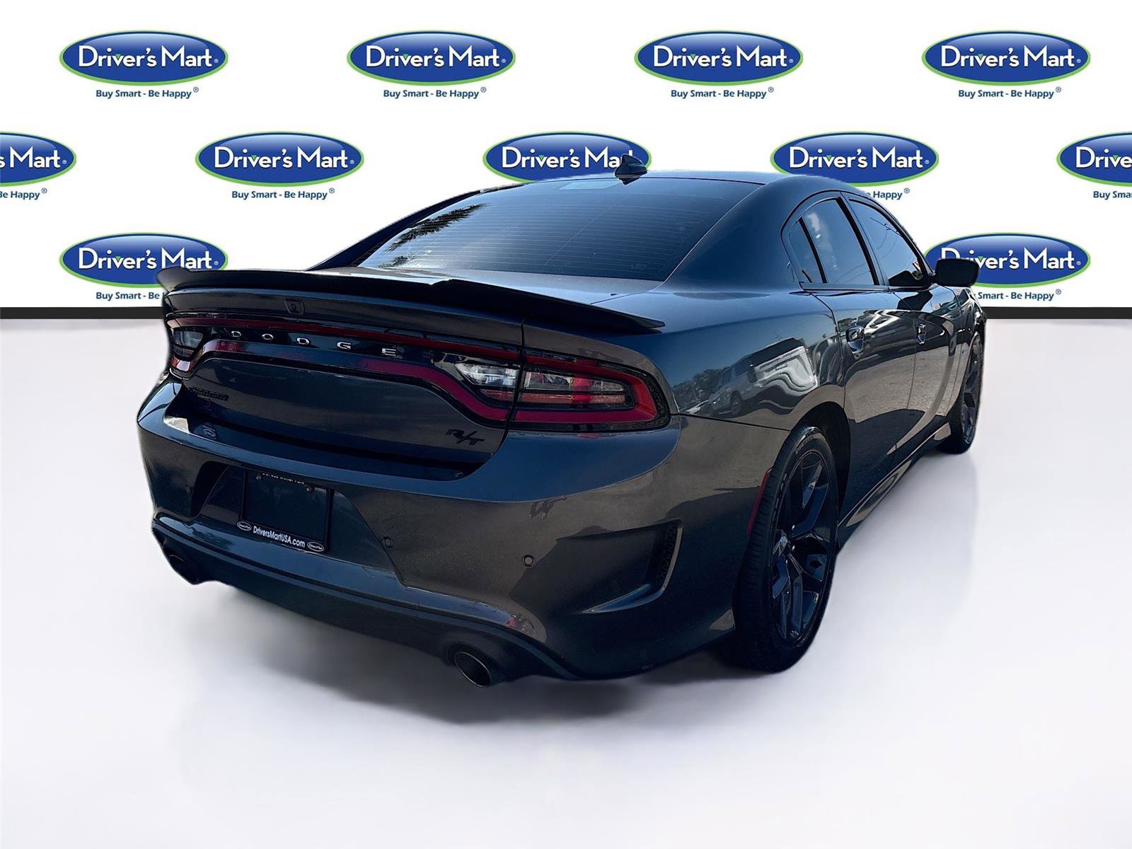 Used 2019 Dodge Charger R/T w/ Blacktop Package image 7