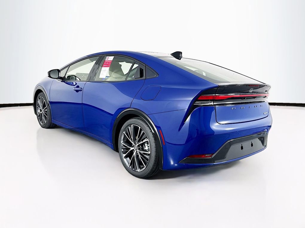 New 2026 Toyota Prius XLE FWD image 6