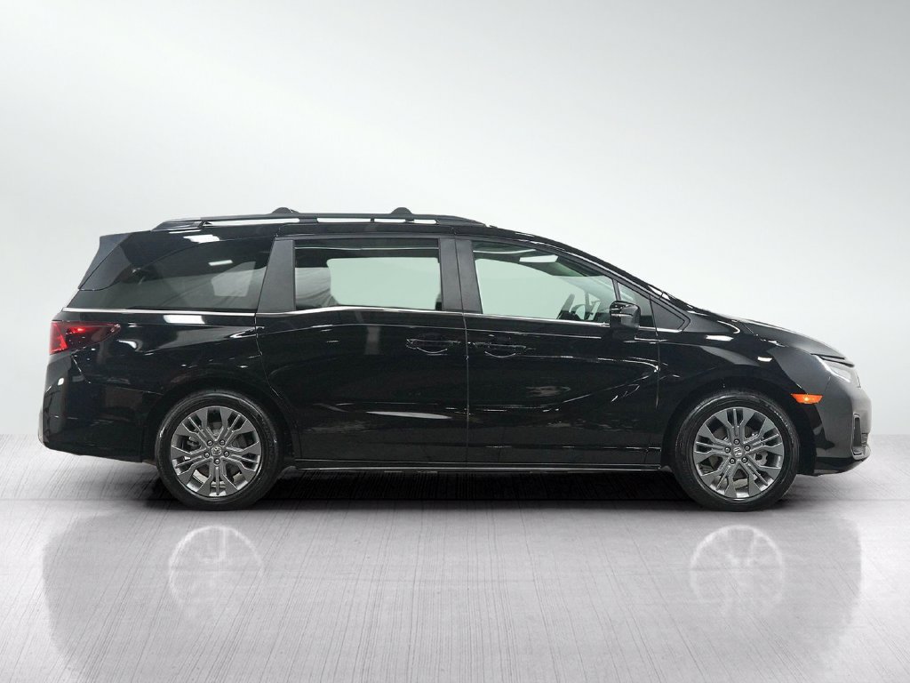 Used 2026 Honda Odyssey Touring image 6
