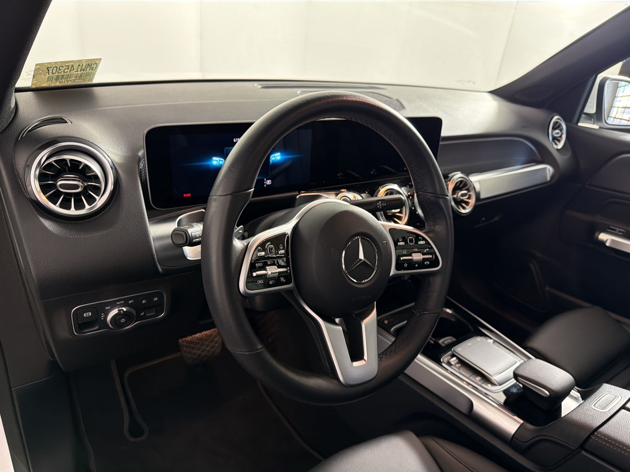 Certified 2021 Mercedes-Benz GLB 250 4MATIC image 4