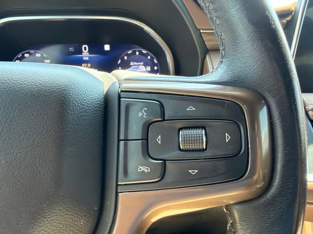 Used 2022 Chevrolet Tahoe High Country w/ Premium Package 2 AWD/4WD image 24