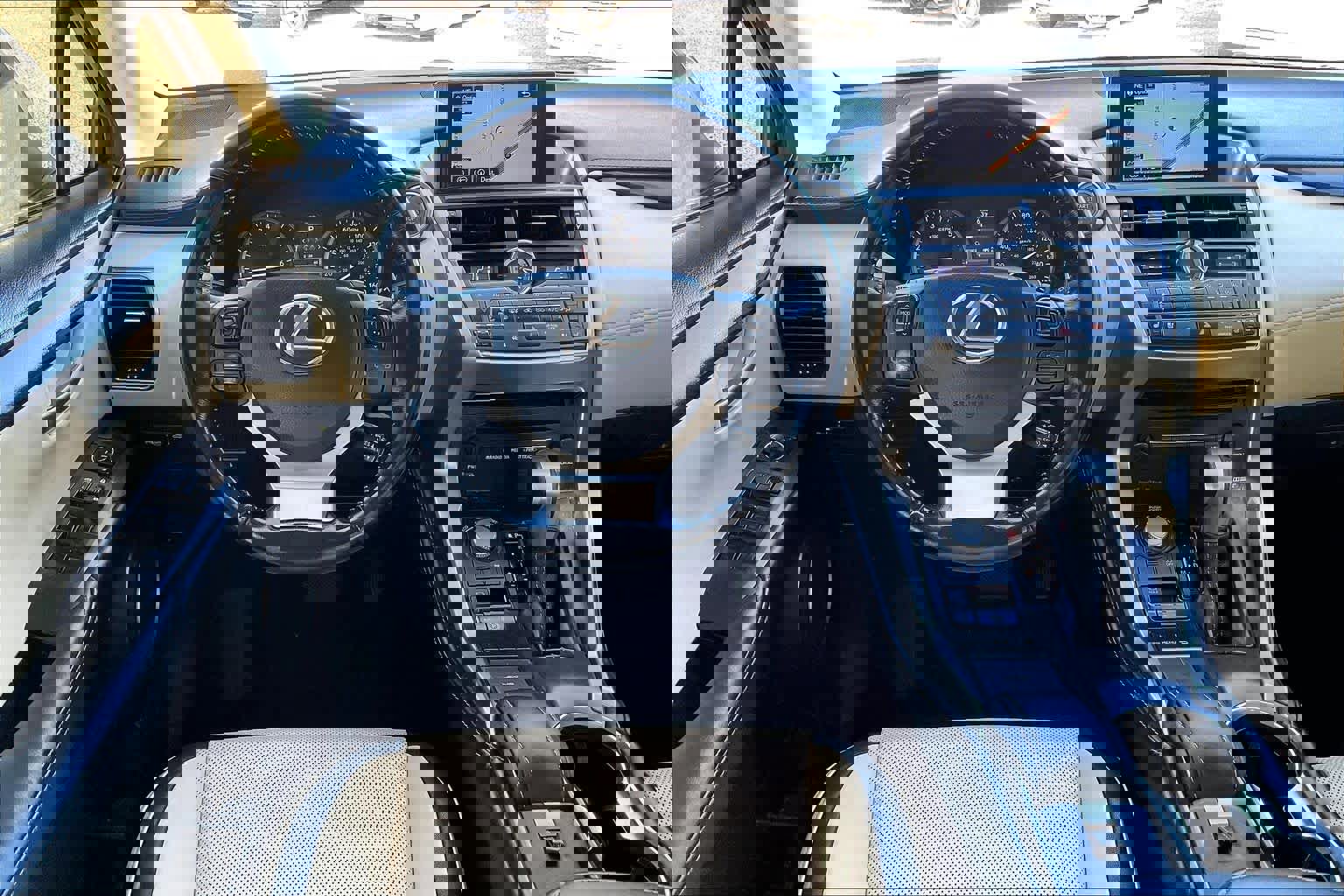 Used 2015 Lexus NX 200t FWD image 5