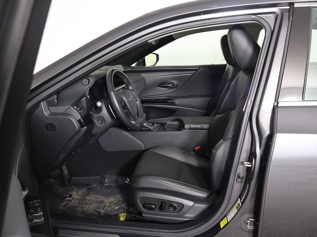 Used 2025 Lexus ES 350 w/ Premium Package image 30