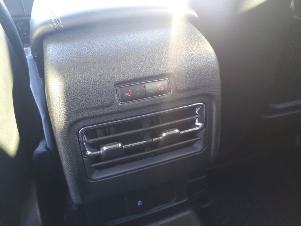 Used 2022 Lincoln Corsair AWD w/ Premium Package image 19