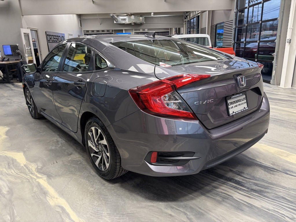 Used 2018 Honda Civic EX image 31