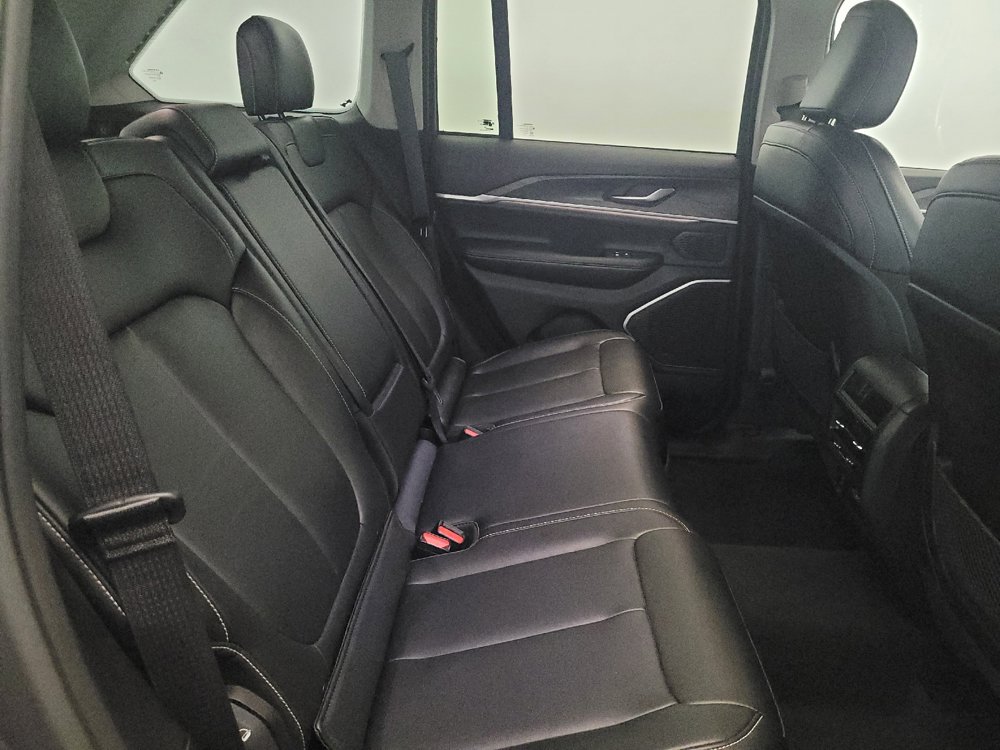 Used 2023 Jeep Grand Cherokee 4WD 4xe image 19