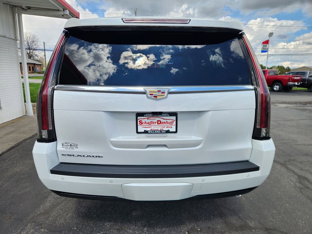 Used 2019 Cadillac Escalade ESV Platinum image 4