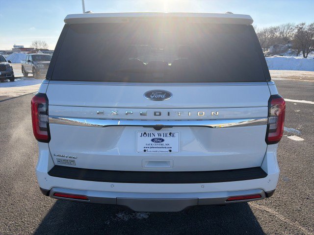 Used 2024 Ford Expedition Limited image 4