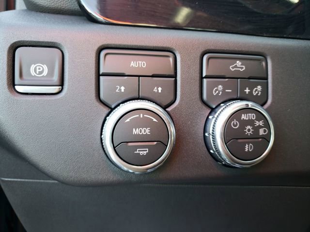 Used 2026 GMC Sierra 1500 Elevation image 25