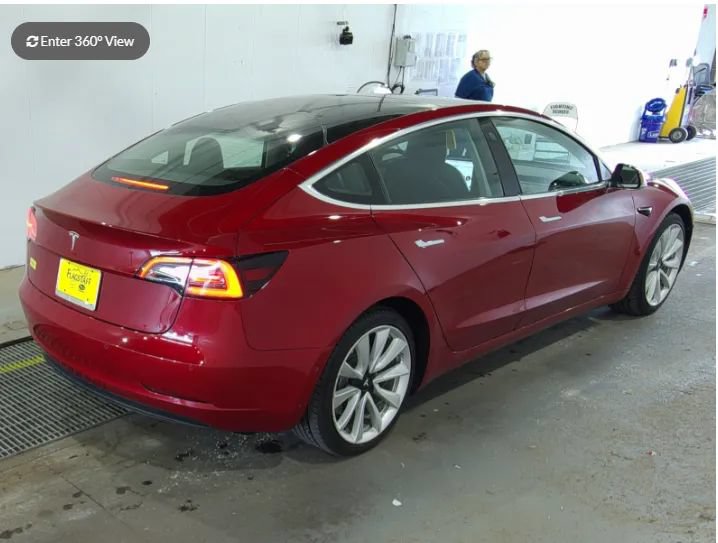 Used 2018 Tesla Model 3 Mid Range RWD image 2